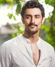 Kunal Kapoor romancing Abhishek's cousin Naina Bachchan - kunal-kapoor