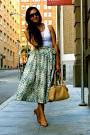 http://images1.chictopia.com/photos/corinney/7076198079/nude-coach-bag-bronze-cole-haan-heels-white-american-apparel-top_400.jpg