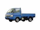 voiture dans un champ
