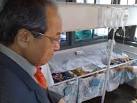 ... Mr R S Mooshahary inspecting the baby room of the Ganesh Das Hospital, ... - 150409c