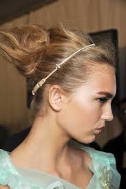 http://proms-hairstyless.blogspot.com/