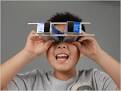 3Dメガネで見た3D写真に驚く