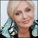 http://avanavaz.com/wp-content/uploads/2009/06/googoosh-man-hamoon-iranam.jpg