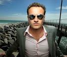 http://spectacle.provocateuse.com/images/spectacles/julian_mcmahon_07.jpg