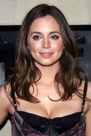 http://proms-hairstyless.blogspot.com/
