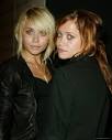 http://ferola.net/wp-content/gallery/mary-kate-and-ashley-olsen-twins/mary-kate-and-ashley-olsen-twins__1332837085-77445.jpg
