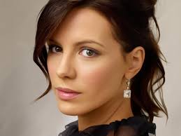 Kate Beckinsale podría protagonizar Eliza Graves Images?q=tbn:ANd9GcSEkXEjS5_eP4lEcSdSBS2Ut_Q5KrMVqZk2vhjjFAXpfq4SMav3