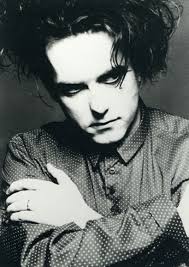 Robert Smith's pictures - images?q=tbn:ANd9GcSF59G14-WxvQiUYCPq-DYQIMjNxktzsIinn5UK-C5Xut42eiDZgQ