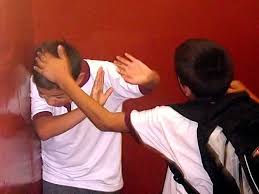 Bullying causa a morte de bons alunos e futuros ... - Not&iacute;cias - R7.com