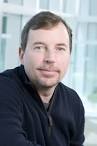 Yahoo names Scott Thompson as