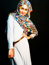 Model Baju Muslim Modis yang Pas untuk Beraktivitas