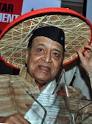 Legendary singer-composer Bhupen Hazarika has sung Mahatma Gandhi's ... - Bhupen Hazarika_AFP_0.jpg.crop_display