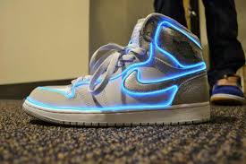 awesome, colors, dope, nike, photography - image #452406 on Favim.com