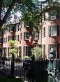 220px-Louisburg_Square_Beacon_ ...