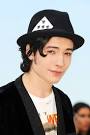 Ezra Miller - Ezra+Miller+Ezra+Miller+Rory+Stewart+Kinnear+Oatwr3qqhnrl