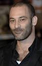 http://www.moviespad.com/photos/ashraf-barhom-muslim-fa93c.jpg