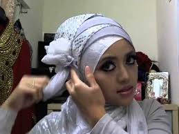 Heejab tutorial Anggun Muslimah | Cara Memakai Jilbab Modern - YouTube