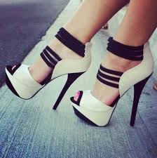 Black and white strappy heels | pretty things i wish for ...