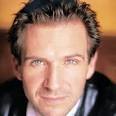 http://topnews.in/light/files/Ralph_Fiennes_09.jpg