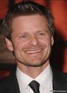 actors is Steve Zahn!