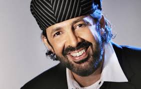 Juan Luis Guerra was born in 1956 in Santo Domingo in the Dominican Republic. His musical career took off on a professional note after graduating from ... - JUAN-LUIS-GUERRA-743999
