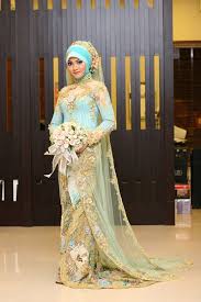 New-Arabic-bridal-Dresses-collection-and-hijabs-for-Muslim-Women-2014-2015-6.jpg