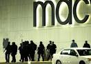 Suspected N.J. mall gunman found dead