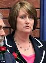 Jacqui Smith - article-1274068-09771DF1000005DC-15_306x423