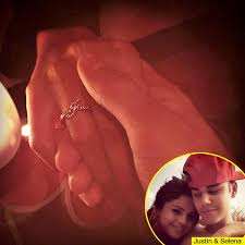 Selena Gomez Get Engagement Ring