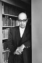 http://openlettersmonthly.com/issue/wp-content/uploads/2008/12/larkin.jpg