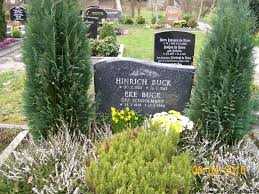 Grab von Hinrich Buck (30.07.1926-26.03.1985), Friedhof Berumerfehn