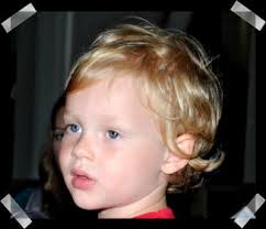 Milo William Langdon. Milo, fils de Liv Tyler, et Royston Langdon, né le 14 décembre 2004. ​ 1 | 9 | ​0 - 640810038_small_2