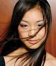 Korean Kim Yu-Na grabs lead in