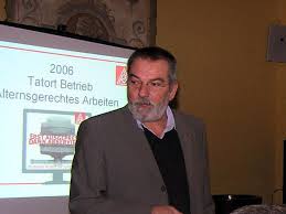 Siegfried Schroth - IGM Heidelberg - eröffnet die Heidelberger Arbeitsschutztagung TeilnehmerInnen
