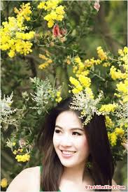Ái Nhi yêu hoa mimosa Đà Lạt | Sao Việt | Tin tức giải trí | Tin ... - ai-nhi-yeu-hoa-mimosa-da-lat-6399a7
