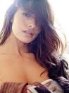 Sarah Shahi , a former Dallas