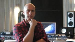 Ägaren av studion heter Jens Bogren, och har både mixat och producerat mängder av kända skivor. Jag tog en tripp ut till Stortorp för att träffa mannen som ... - 2010090901