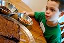 the cooling cake and bowls