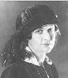 http://upload.wikimedia.org/wikipedia/commons/thumb/5/5a/Dorothea_Mackellar.jpg/220px-Dorothea_Mackellar.jpg