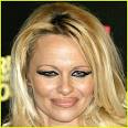 Pamela-anderson-loose