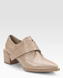 Oxfords & loafers