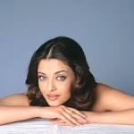 Aishwarya Rai naked on blue