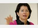 PINAR SELEK-„*Frau Macht