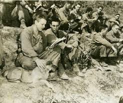 and Bill Shirey at a 45th Division church service (Click picture for a larger view) - mem_balaban_mac_swain_385x322