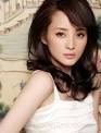 Jiang Qinqin was born in