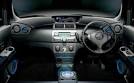 voiture dans un champ