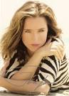 Tea Leoni 433x600