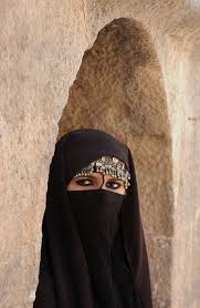 Hijab Notes (2) History of Hijab Around The World | Abayas, Plain ...