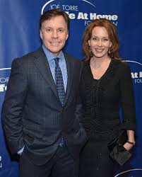 Bob+Costas+Jill+Sutton+Joe+Torre+Safe+Home+nJmD266Y0f6x.jpg - Bob+Costas+Jill+Sutton+Joe+Torre+Safe+Home+nJmD266Y0f6x