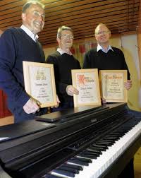 Hansjörg Walter, Wilfried Kublank und Reinhard Aukthun (von links) gehören seit 50 und 40 Jahren dem Verein an. Foto: Wolfgang Künstle